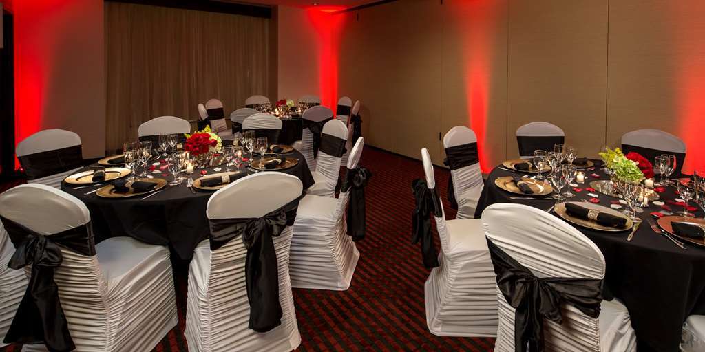 Hyatt Place Bloomington / Normal Facilidades foto