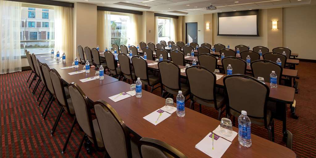 Hyatt Place Bloomington / Normal Facilidades foto